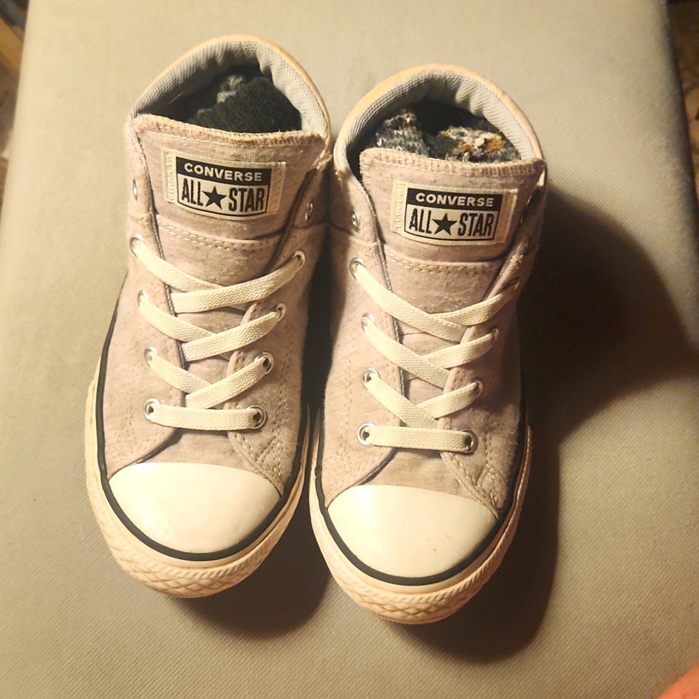 Converse kids light purple shoes